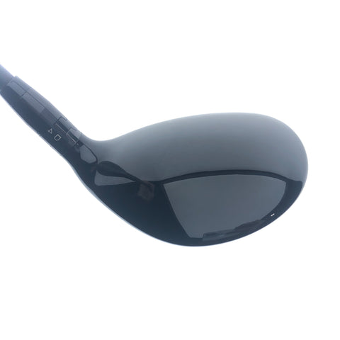 Used Titleist GT2 7 Fairway Wood / 21.0 Degrees / Regular Flex