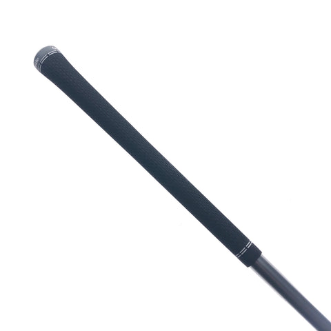 Used Titleist GT2 Driver / 11.0 Degrees / Regular Flex