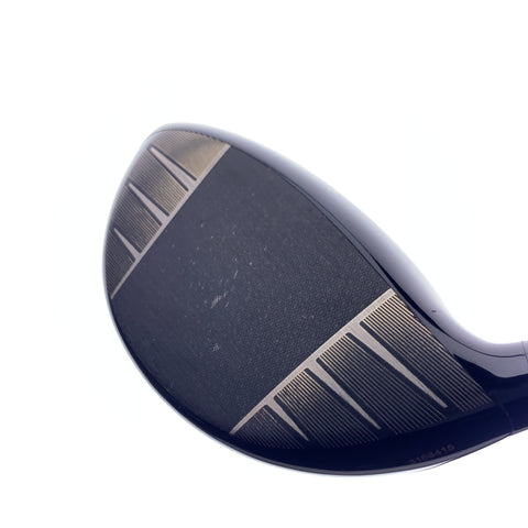 Used Titleist GT2 Driver / 9.0 Degrees / Stiff Flex