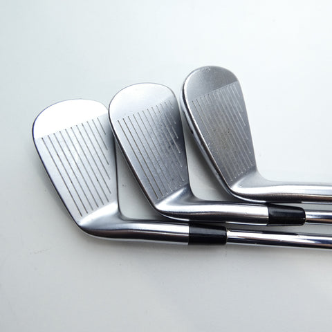 Used Titleist MB 712 Iron Set / 5 - PW / Regular Flex