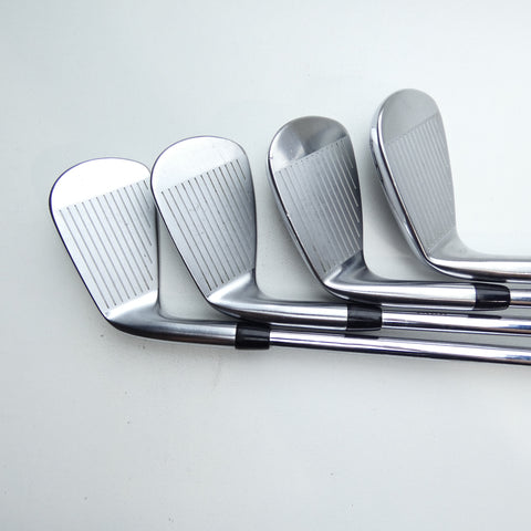 Used Titleist T100 Iron Set / 3 - PW / X-Stiff Flex