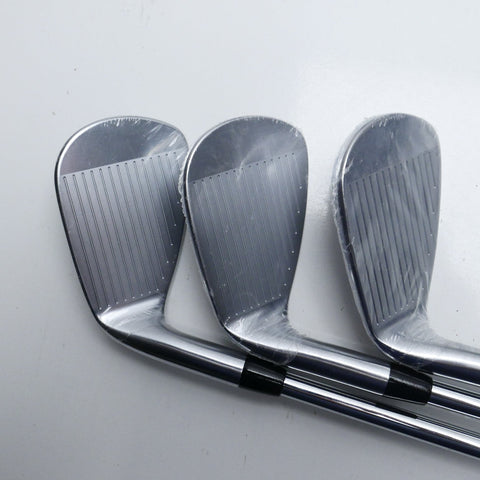 Used Titleist T200 2023 Iron Set / 5 - PW + 48° / Stiff Flex