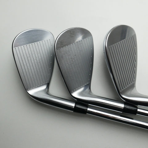 Used Titleist T200 2023 Iron Set / 5 - PW + 48° / Stiff Flex
