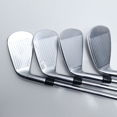 Used Titleist T200 2023 Iron Set / 5 - PW + 48° / Stiff Flex