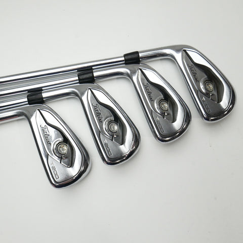 Used Titleist T200 Iron Set / 4 - PW / Stiff Flex / Left-Handed
