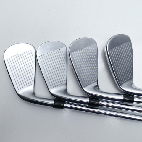 Used Titleist T200 Iron Set / 5 - PW + 48° / Regular Flex