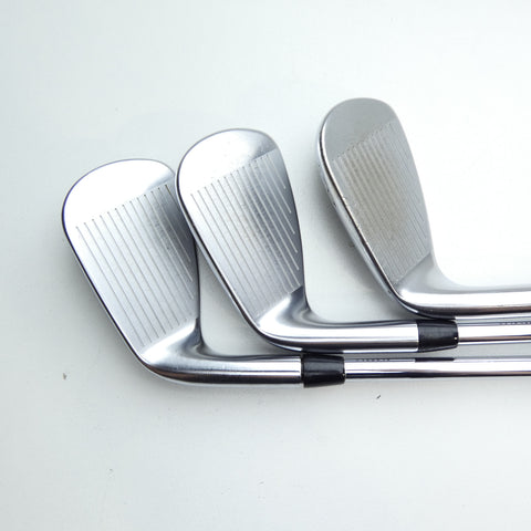 Used Titleist T200 Iron Set / 5 - PW / Regular Flex