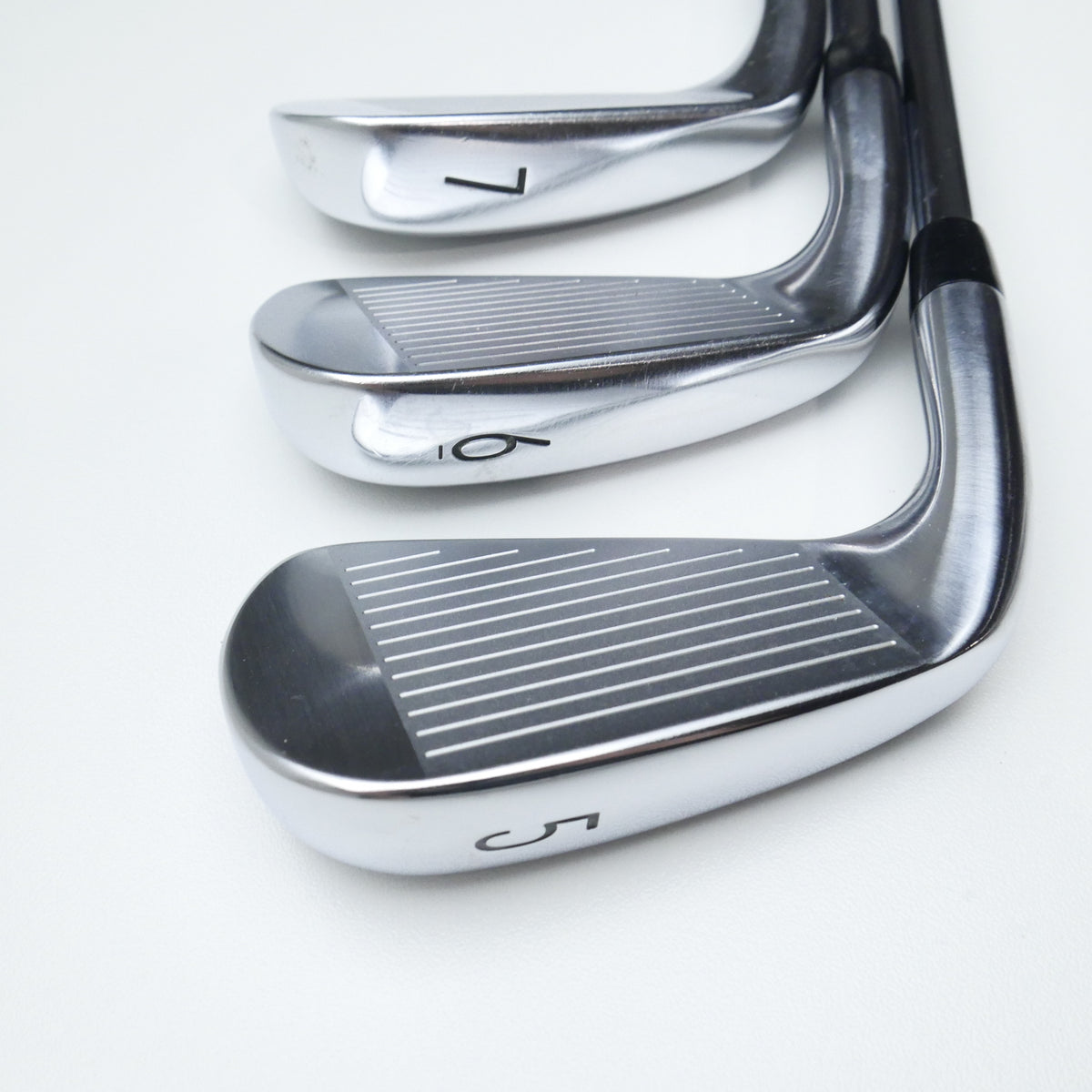 Used Titleist T200 Iron Set / 5 - PW / Regular Flex