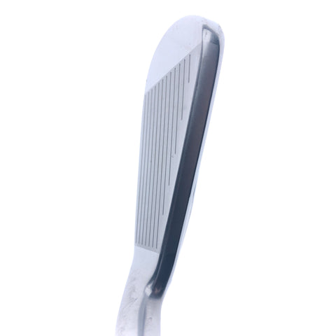 Used Titleist T200 Utility 2 Hybrid / 17 Degrees / Stiff Flex