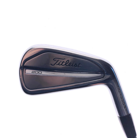 Used Titleist T200 Utility 2023 2 Hybrid / 17 Degrees / X-Stiff Flex