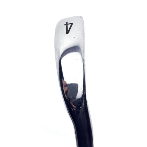 Used Titleist T200 Utility 4 Hybrid / 23 Degrees / Stiff Flex