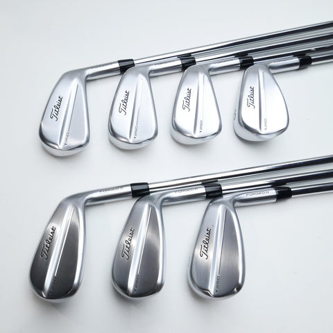Used Titleist T250 2025 Iron Set / 5 - PW + 48° / Regular Flex