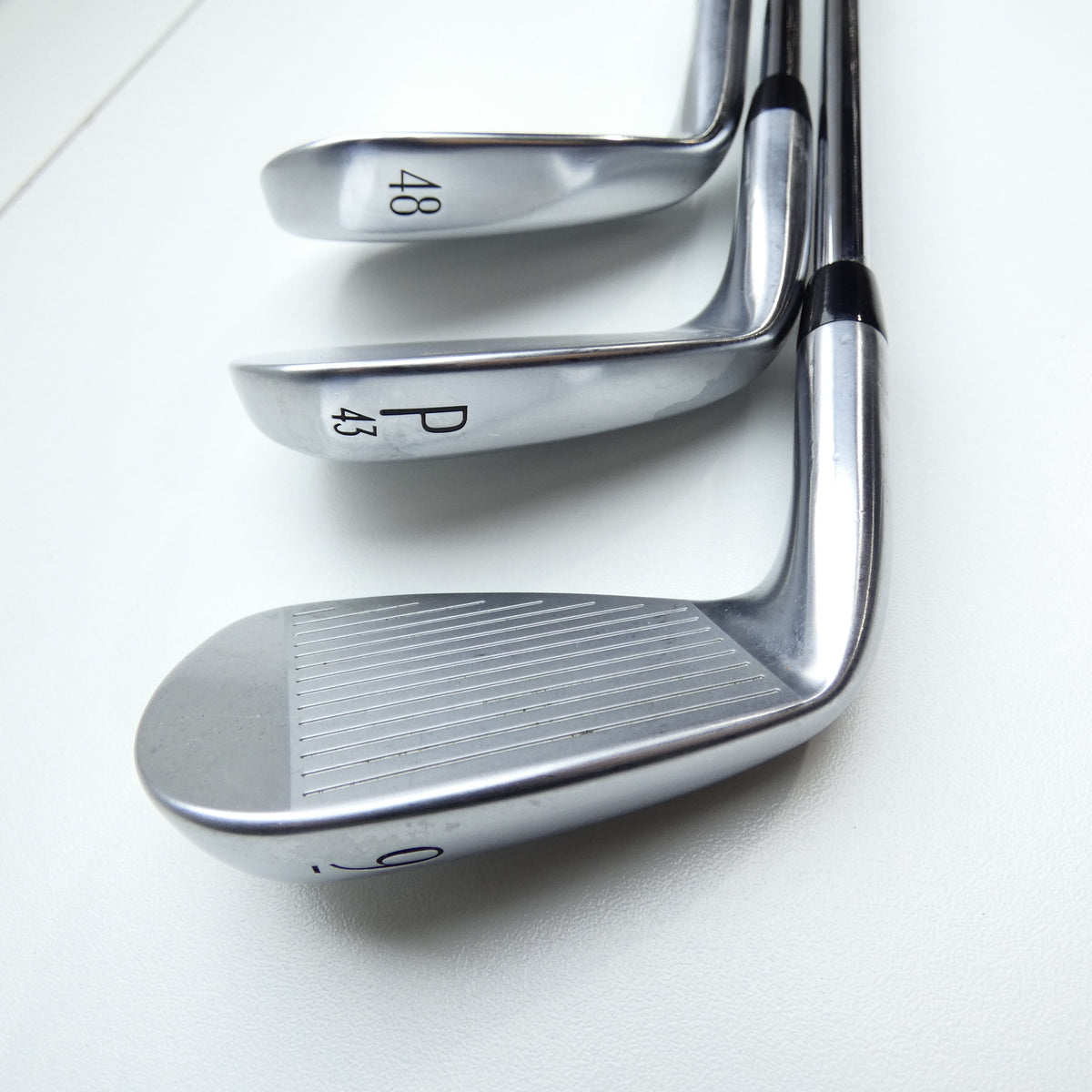 Used Titleist T250 2025 Iron Set / 5 - PW + 48° / Stiff Flex