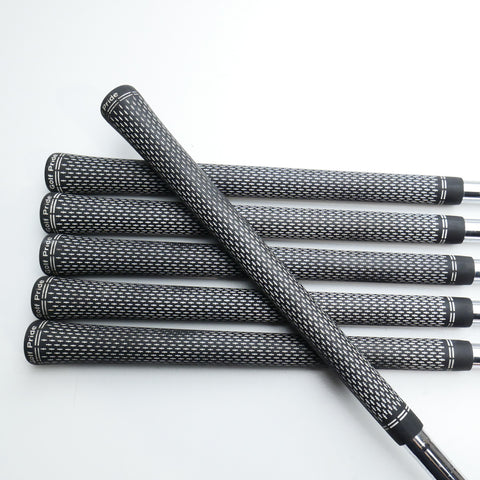 Used Titleist T300 Iron Set / 5 - PW / Regular Flex / Left-Handed