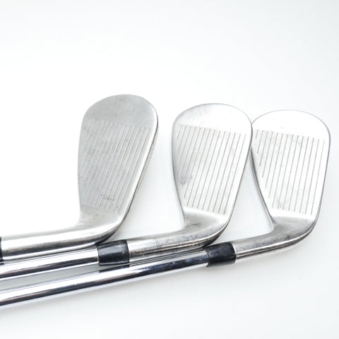 Used Titleist T300 Iron Set / 5 - PW / Regular Flex / Left-Handed