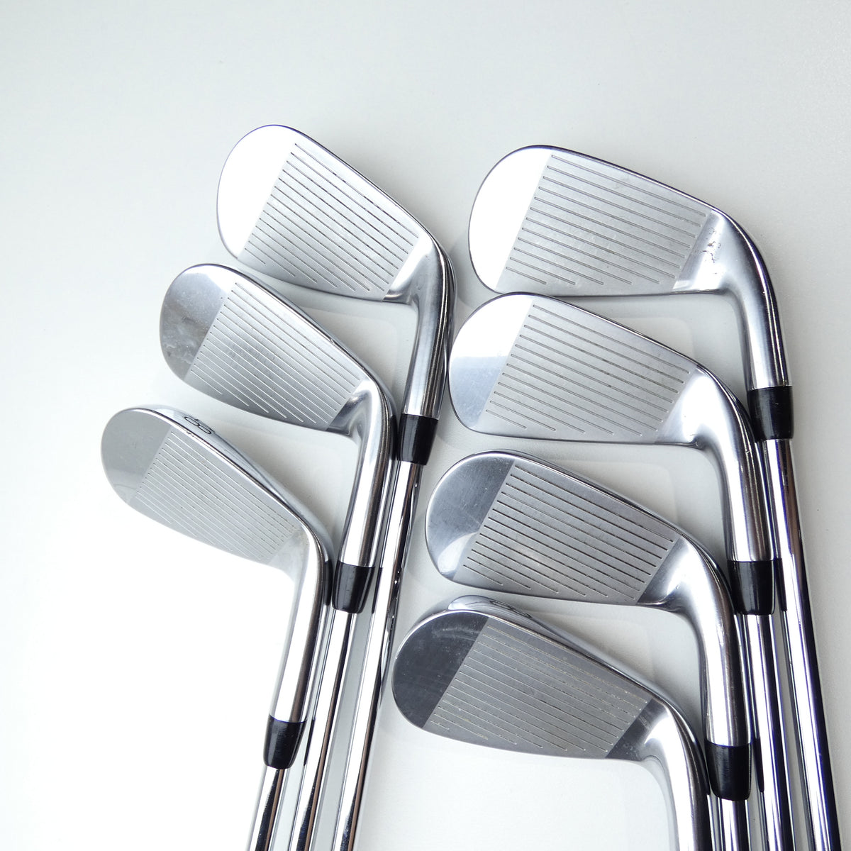 Used Titleist T350 2023 Iron Set / 5 - PW + 48° / Regular Flex / Left-Handed