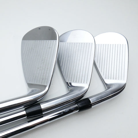 Used Titleist T350 2023 Iron Set / 5 - PW + 48° / Regular Flex / Left-Handed