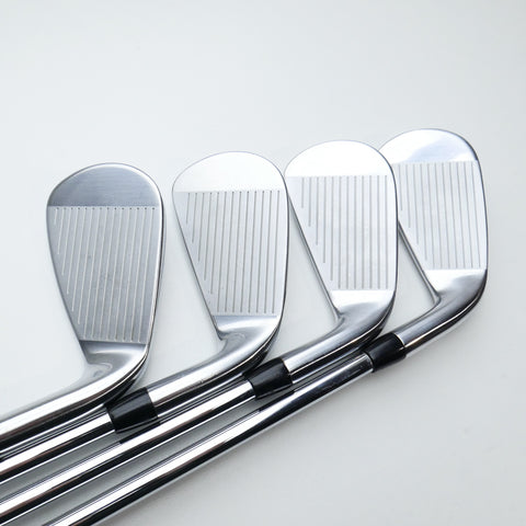 Used Titleist T350 2023 Iron Set / 5 - PW + 48° / Regular Flex / Left-Handed