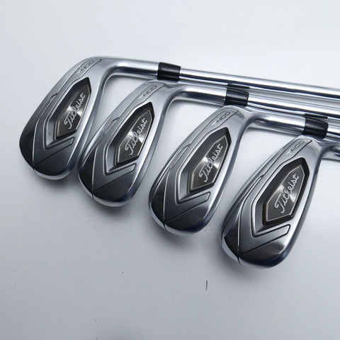 Used Titleist T400 Iron Set / 5 - SW + 49° / Regular Flex