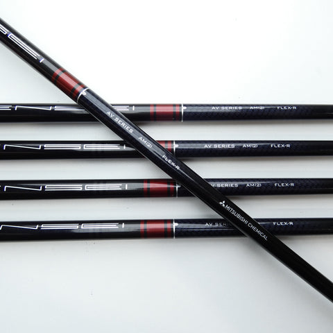 Used Titleist T400 Iron Set / 6 - PW / Regular Flex