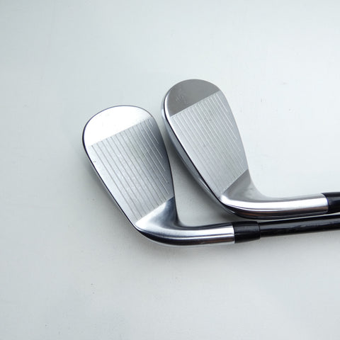 Used Titleist T400 Iron Set / 6 - PW / Regular Flex