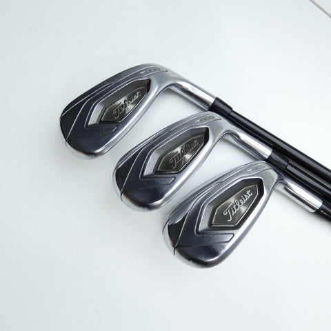 Used Titleist T400 Iron Set / 7 - SW + 43° + 49° / Regular Flex