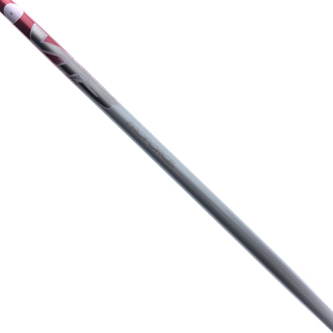 Used Titleist TSR 2+ 3 Fairway Wood / 13 Degrees / Stiff Flex