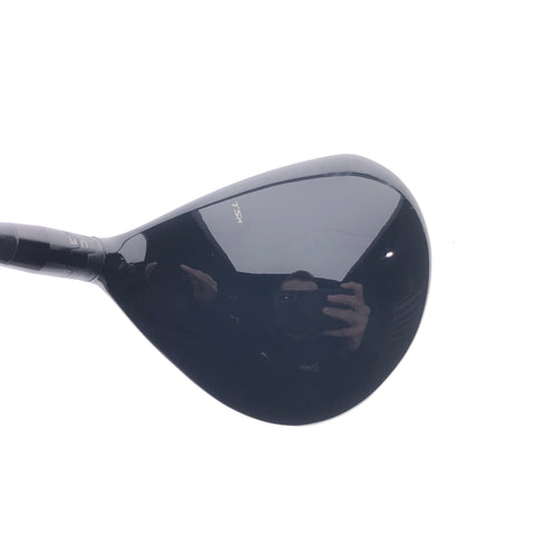 Used Titleist TSR 2 3 Fairway Wood / 15 Degrees / Stiff Flex