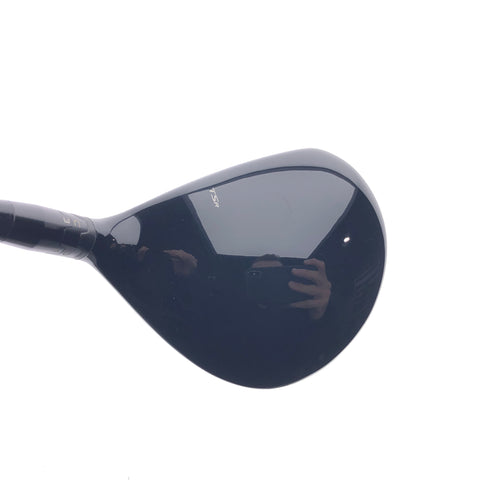 Used Titleist TSR 2 5 Fairway Wood / 18 Degrees / Regular Flex