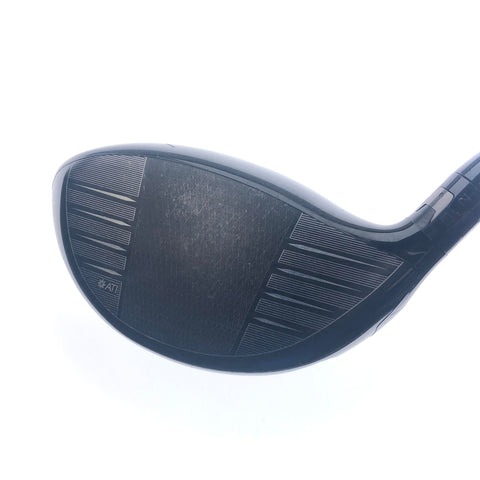 Used Titleist TSi 2 Driver / 9.0 Degrees / Regular Flex