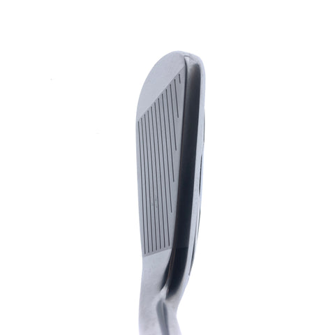 Used Titleist U505 2 Hybrid / 18.0 Degrees / Stiff Flex