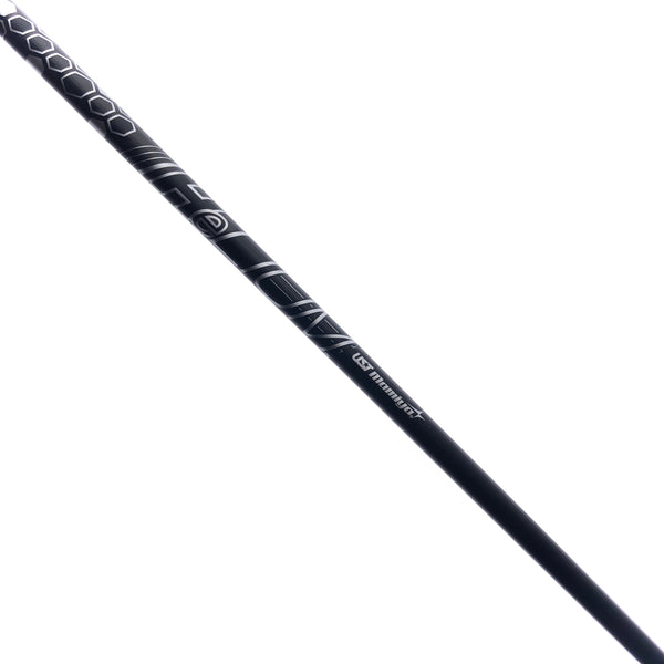 Used UST Mamiya Helium 4F1 L Driver Shaft / Ladies Flex / Callaway Gen 2 Adapter