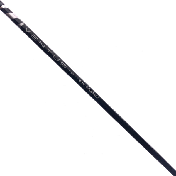 Used Ventus Black VeloCore 9-TX / Hybrid Shaft / X Flex / Titleist Adapter