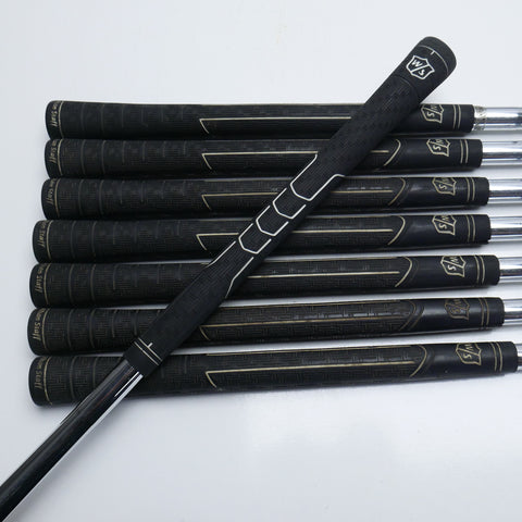 Used Wilson D100 Iron Set / 4 - SW / Uniflex