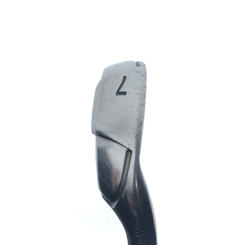 Used Wilson D200 7 Iron / 31.0 Degrees / Regular Flex