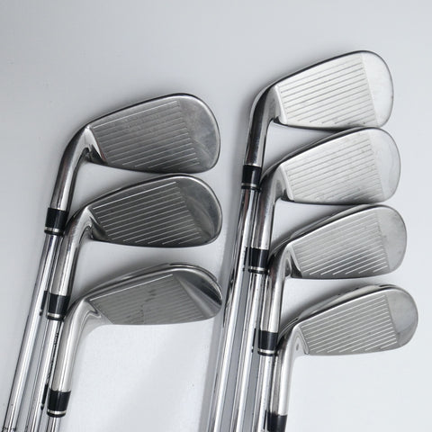 Used Wilson D200 Iron Set / 5 - SW / Uniflex