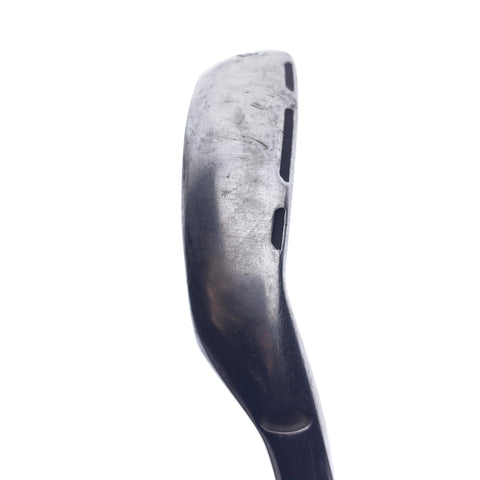 Used Wilson D7 PW Iron / 43 Degrees / Regular Flex