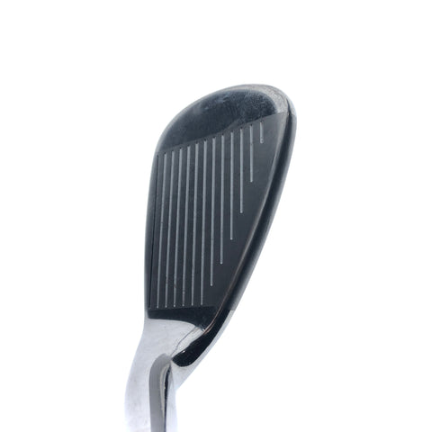Used Wilson D7 PW Iron / 43.0 Degrees / Regular Flex