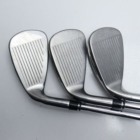 Used Wilson D9 Iron Set / 5 - PW / Regular Flex