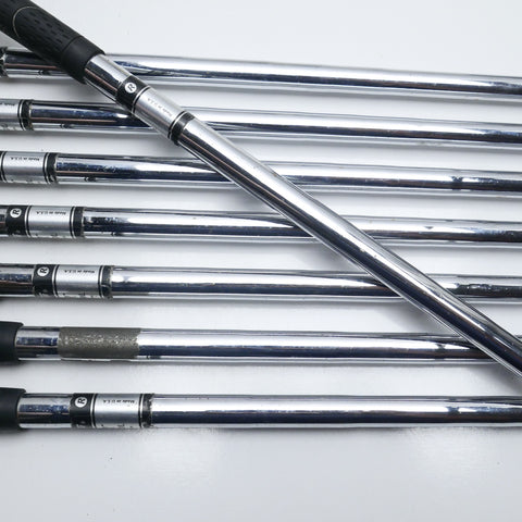 Used Wilson Di6 Iron Set / 4 - SW / Regular Flex