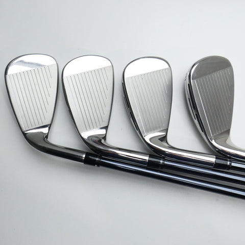 Used Wilson Dynapower 2024 Steel Iron Set / 5 - SW / Regular Flex
