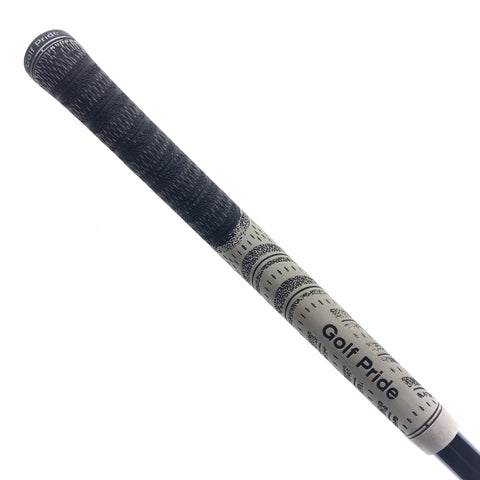 Used Wilson Dynapower Carbon Driver / 10.5 Degrees / Soft Regular Flex