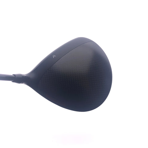Used Wilson Dynapower Carbon Driver / 9.0 Degrees / Stiff Flex