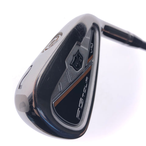 Used Wilson FG Tour V4 Utility 2 Hybrid / 18 Degrees / Stiff Flex