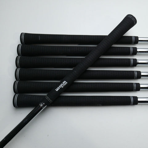 Used Wilson Launch Pad 2022 Iron Set / 5 - PW + GW / Uniflex