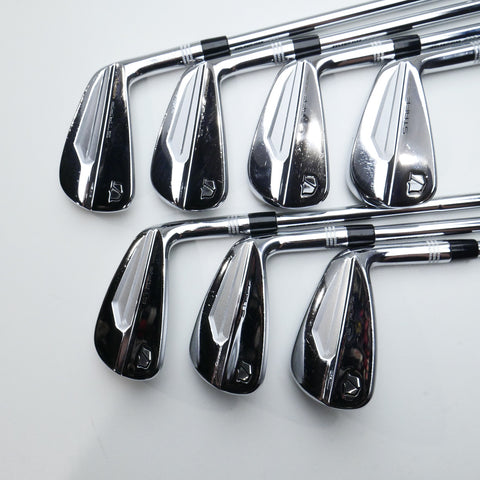 Used Wilson Staff Model Blade 2024 Iron Set / 4 - PW / X-Stiff Flex