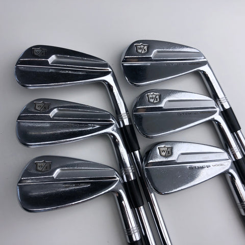 Used Wilson Staff Model Blade Iron Set / 5 - PW / Regular Flex