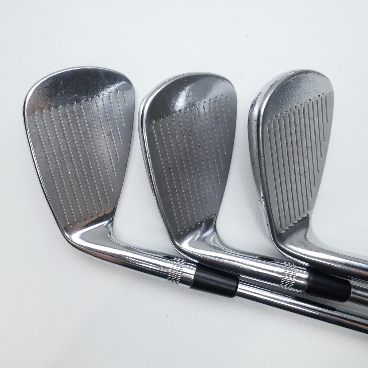 Used Wilson Staff Model Blade Iron Set / 5 - PW / Regular Flex