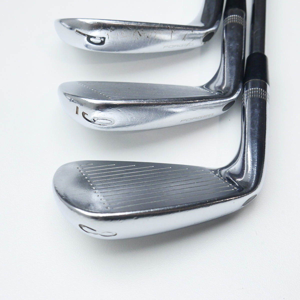 Used Wilson Staff Model Blade Iron Set / 5 - PW / Regular Flex