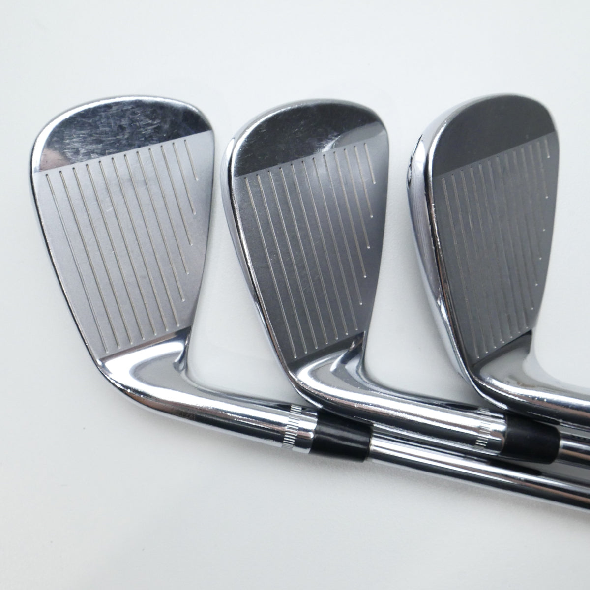 Used Wilson Staff Model CB Iron Set / 6 - PW / Regular Flex
